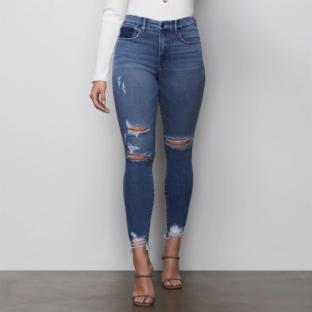 🔥Good American- Good Waist-Chew Hem Jean🔥